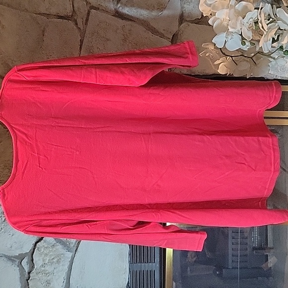 Quacker Factory Christmas Top - Picture 4 of 4